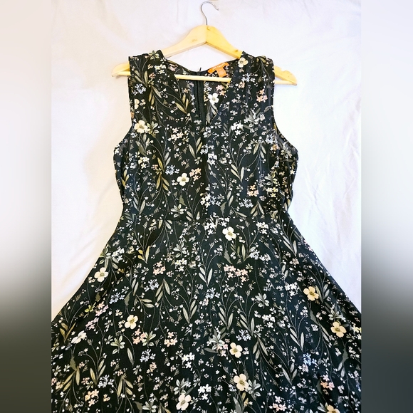 JOE FRESH- Black Floral Asymmetrical Midi Sundress-SZ US10 - Picture 1 of 8